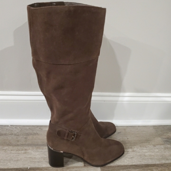 Bandolino Ollia Suede Block Boot SZ 10 - Picture 3 of 8